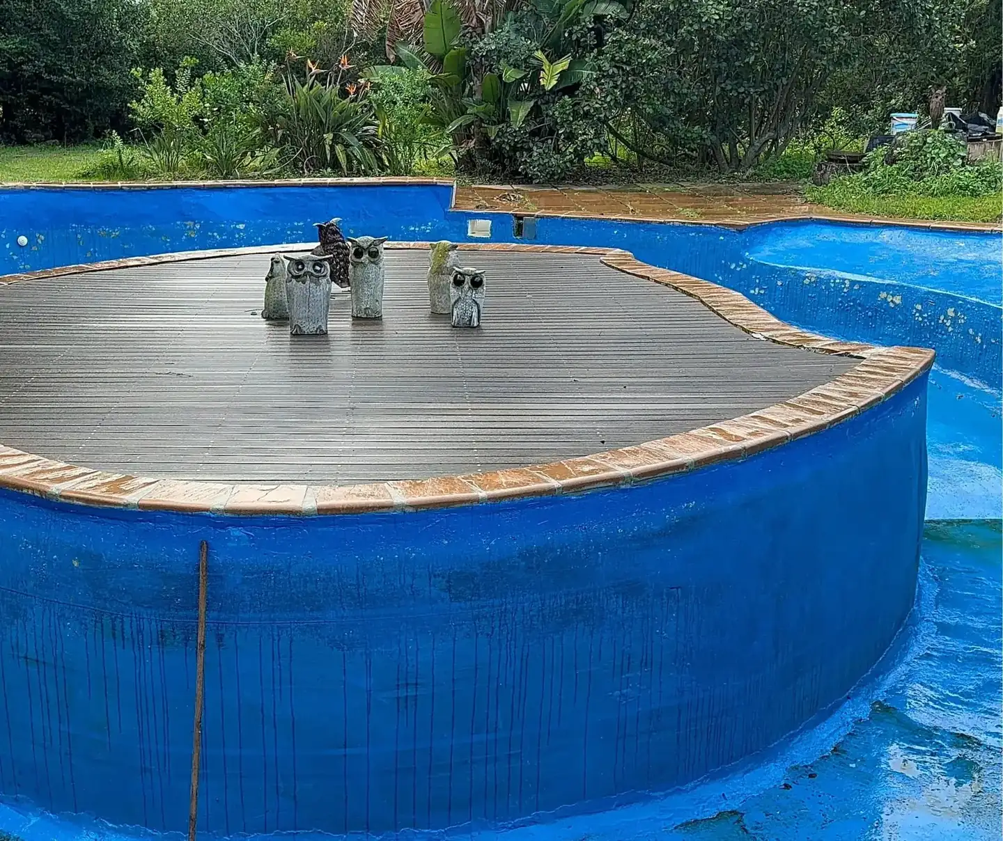 Island pool refurbishment, before